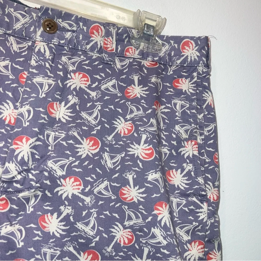 J.Crew Men's Stanton Purple Palm Tree Sunset Flat Front Cotton Shorts Size 32
